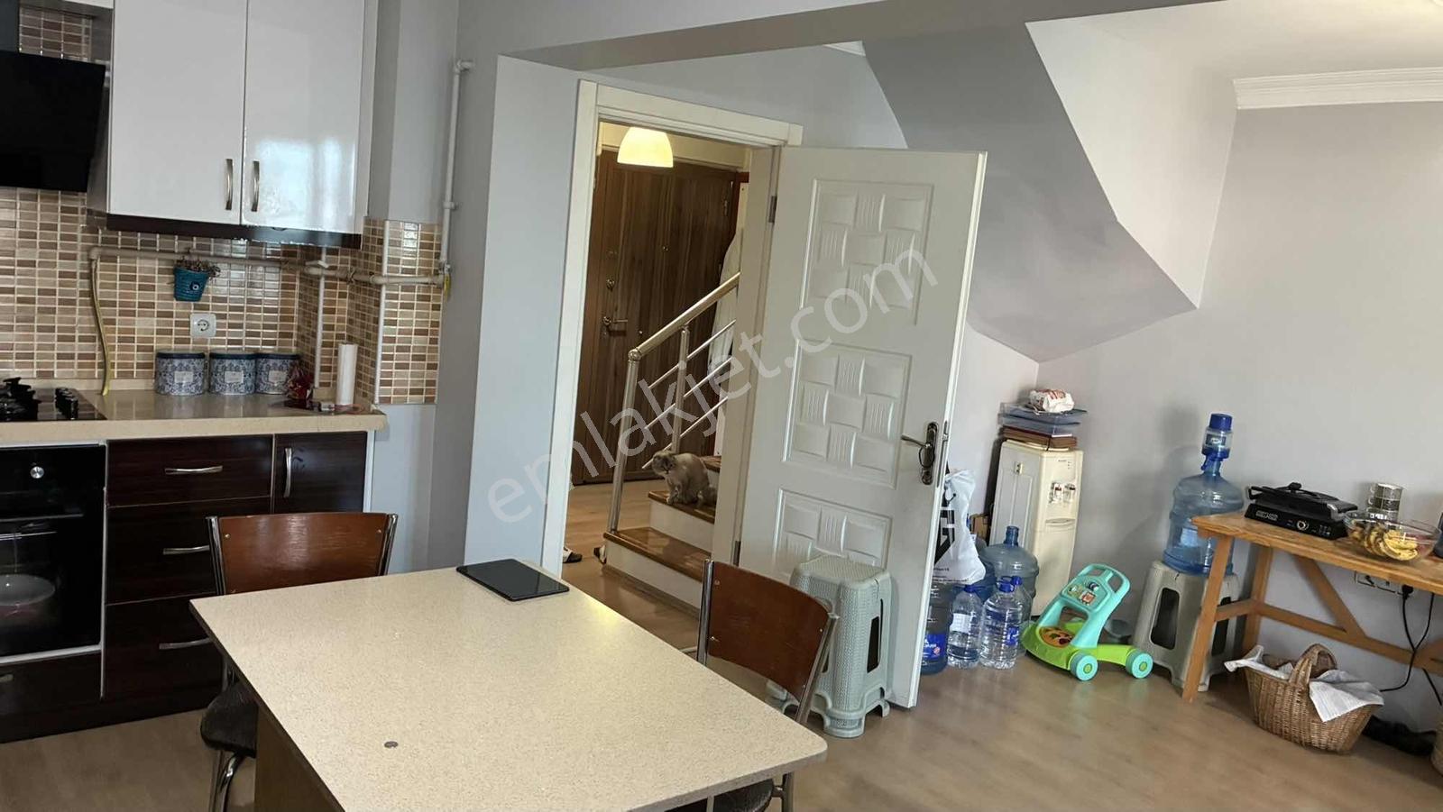 Emre Çevik'den Yıldırım Millet Mh Derya Caddesi Dublex Daire 6+1 — fotoğraf 29