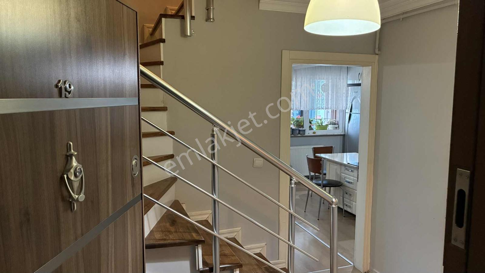 Emre Çevik'den Yıldırım Millet Mh Derya Caddesi Dublex Daire 6+1 — fotoğraf 33