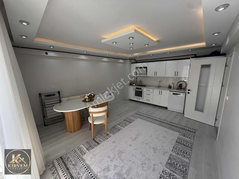Kirvem Emlaktan Saruhan Mahallesinde 3+1 Daire - Açık Mutfak — fotoğraf 6