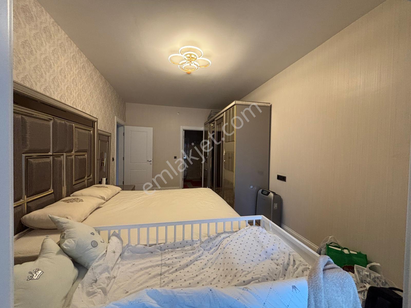 Beylikdüzü Kameroğlu Metrohome Residence 3+1 172m2 — fotoğraf 10