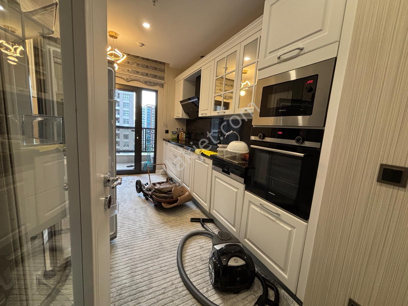 Beylikdüzü Kameroğlu Metrohome Residence 3+1 172m2 — fotoğraf 20