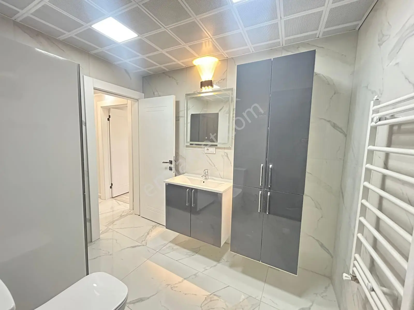 Taner'den Dikmen Sokullu Cad'de 2+1 Süper Lüks Bahçe Katı Balkonlu — fotoğraf 12