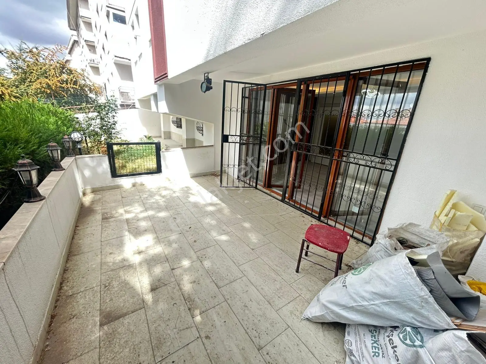 Taner'den Dikmen Sokullu Cad'de 2+1 Süper Lüks Bahçe Katı Balkonlu — fotoğraf 14