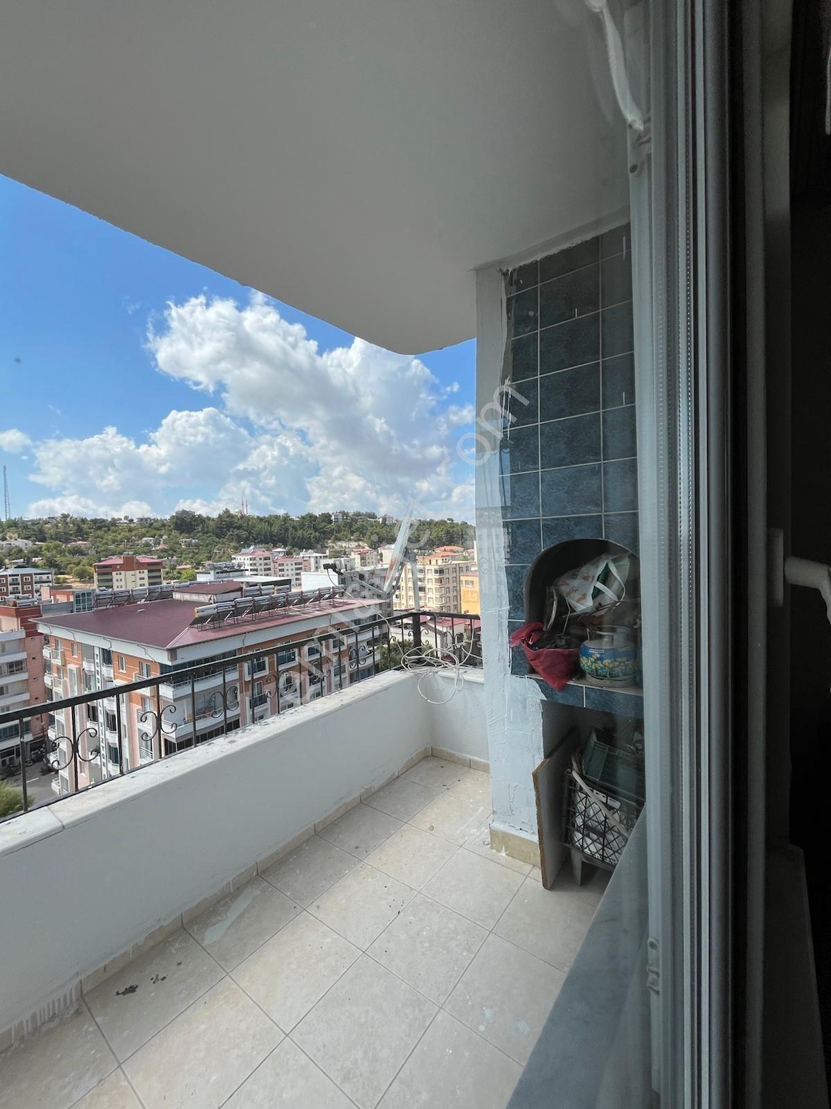 Beykent Gayrimenkulden Çarşıya Yürüme Mesafesinde 3+1 Daire — fotoğraf 6