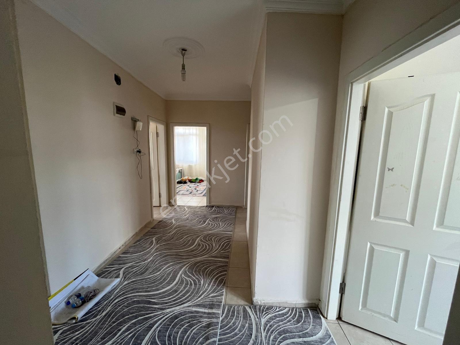 Beykent Gayrimenkulden Çarşıya Yürüme Mesafesinde 3+1 Daire — fotoğraf 11