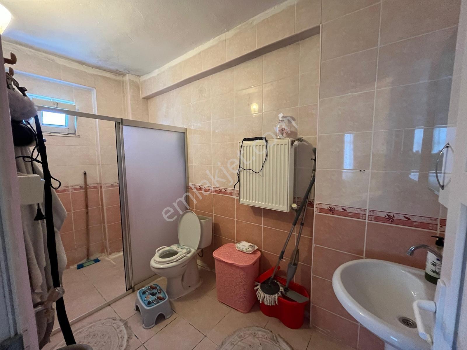 Beykent Gayrimenkulden Çarşıya Yürüme Mesafesinde 3+1 Daire — fotoğraf 13