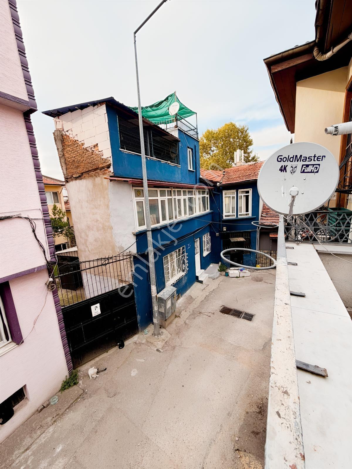 Yıldırım Yeşil'de Tarihi Dokuya Komşu, Bakımlı 1+1 Müstakil Bina — fotoğraf 15