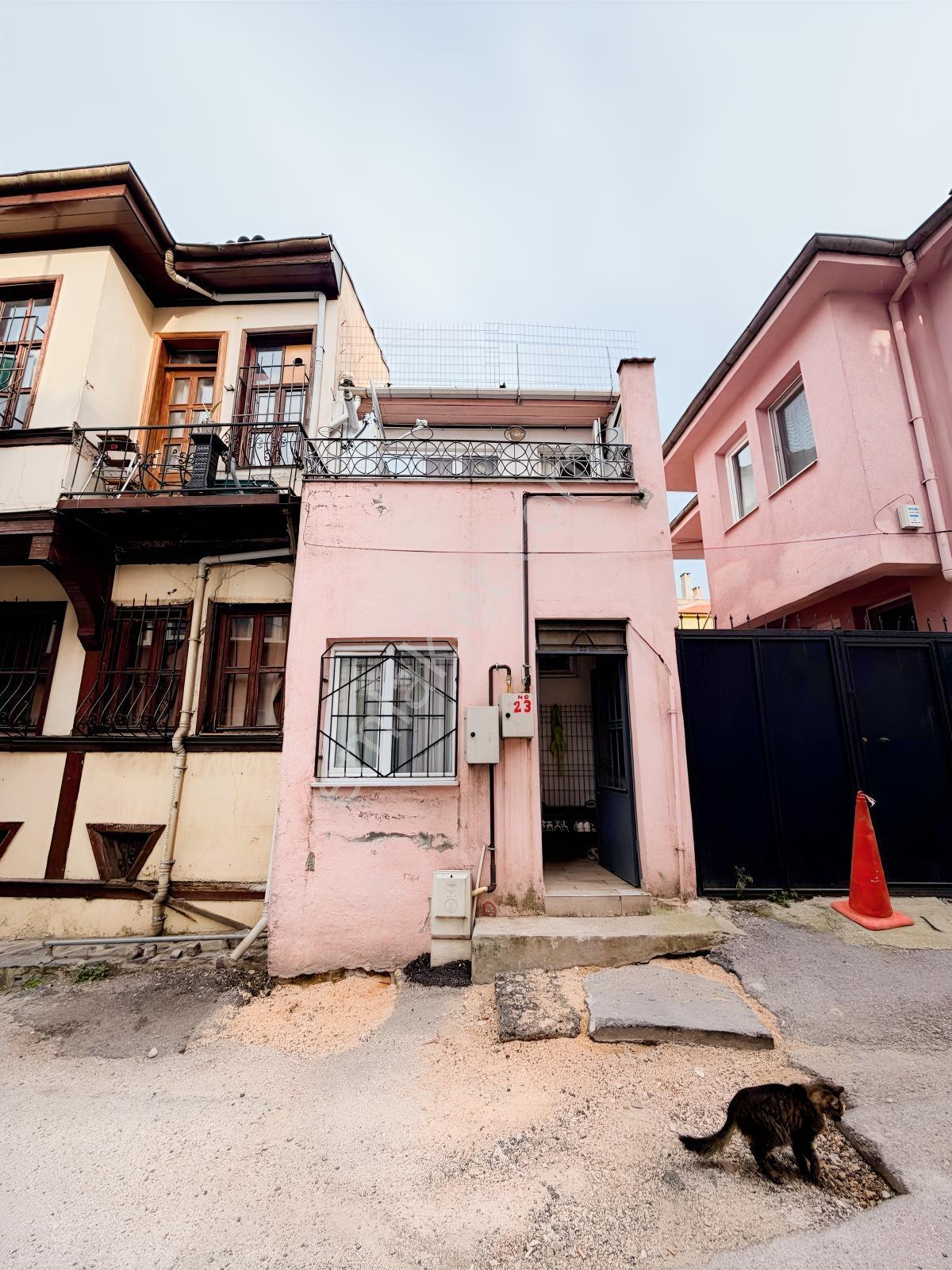 Yıldırım Yeşil'de Tarihi Dokuya Komşu, Bakımlı 1+1 Müstakil Bina — fotoğraf 19