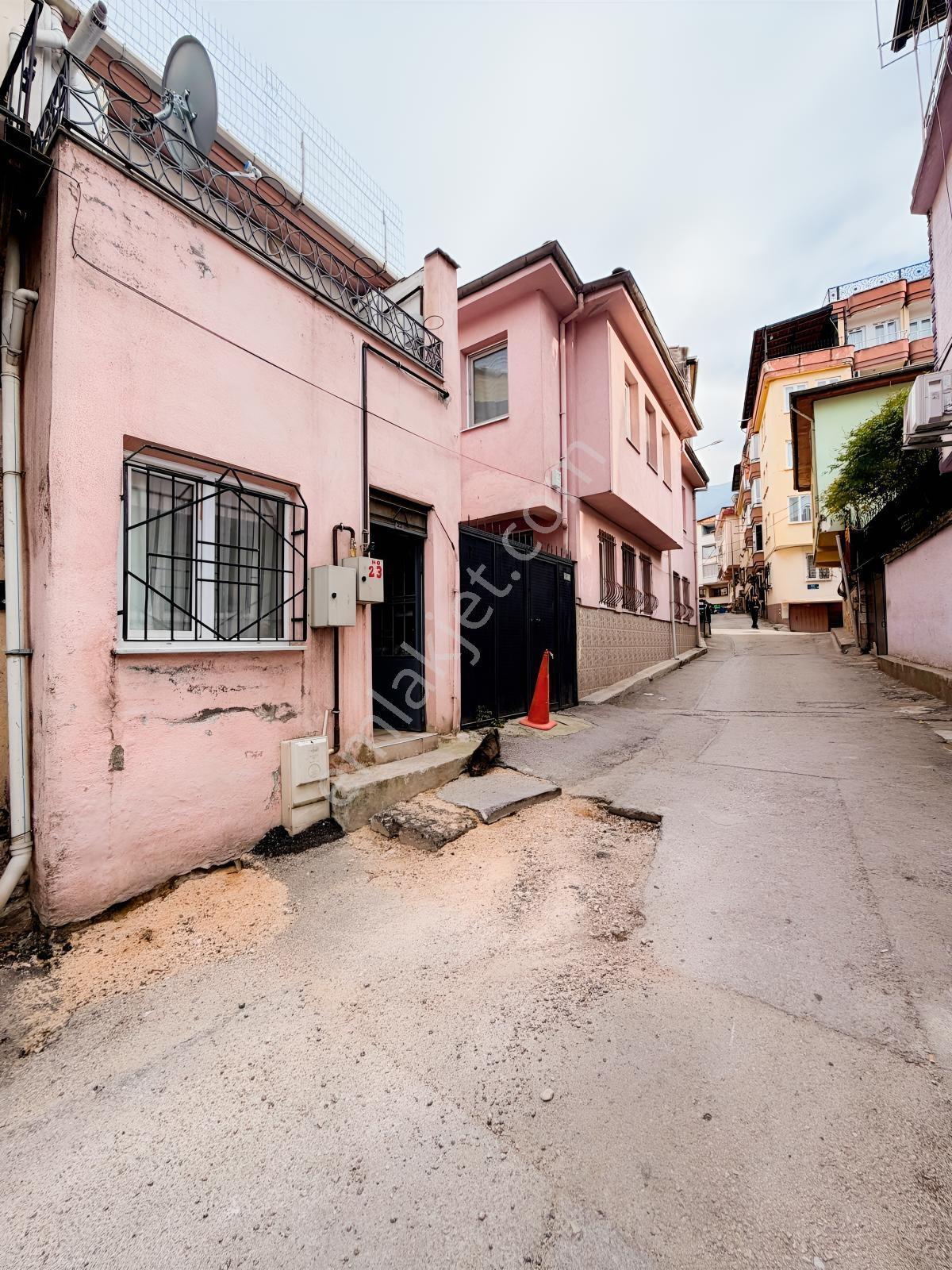Yıldırım Yeşil'de Tarihi Dokuya Komşu, Bakımlı 1+1 Müstakil Bina — fotoğraf 21
