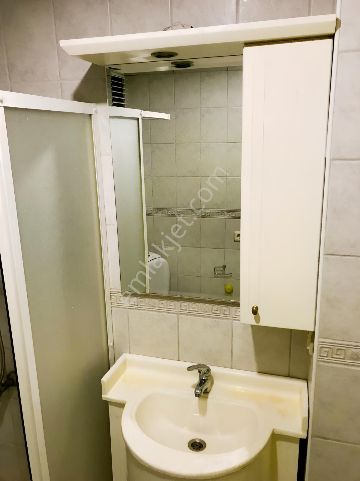 Görece Göçmen Konutlarında Bakımlı 2+1 — fotoğraf 25