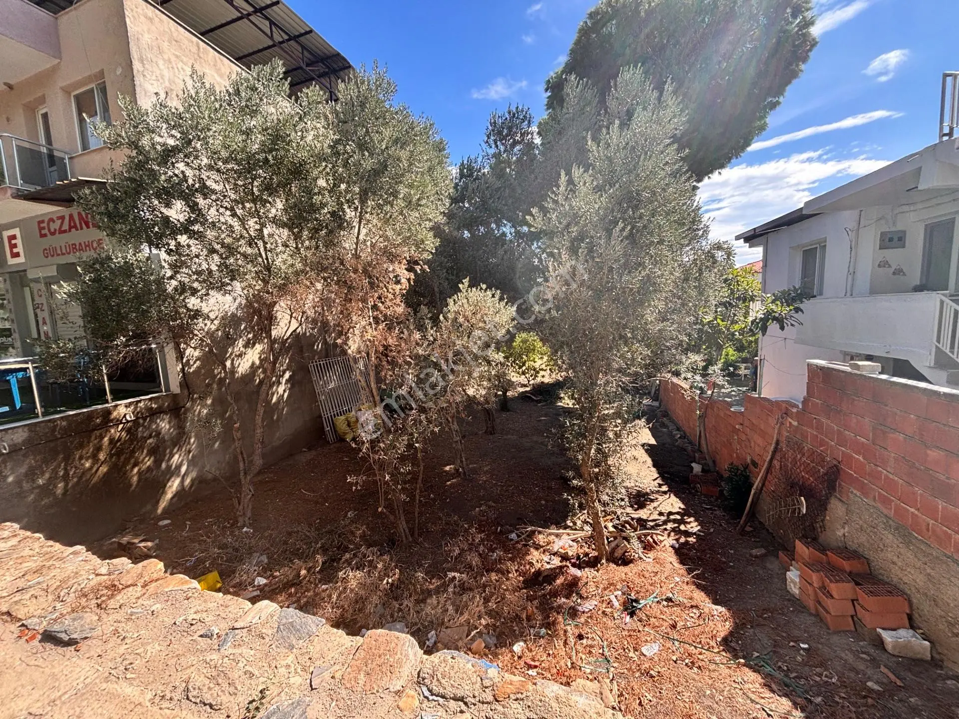 Söke Güllübahçe'de Satılık 209 M² Konut + Ticaret İmarlı Arsa — fotoğraf 6
