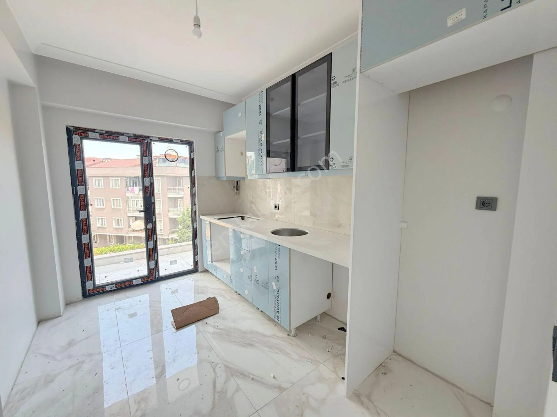Mertcan'dan Yayalar Mah. İskanlı Açık Balkonlu 3+1 Daire — fotoğraf 4
