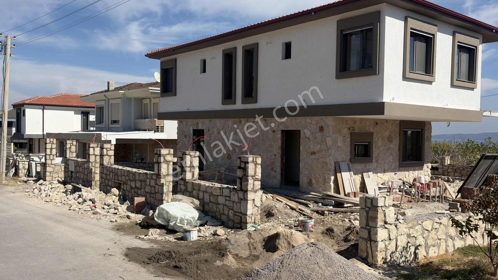 Eko Emlaktan Deniz Manzaralı Sıfır 3+1 Villa — fotoğraf 6