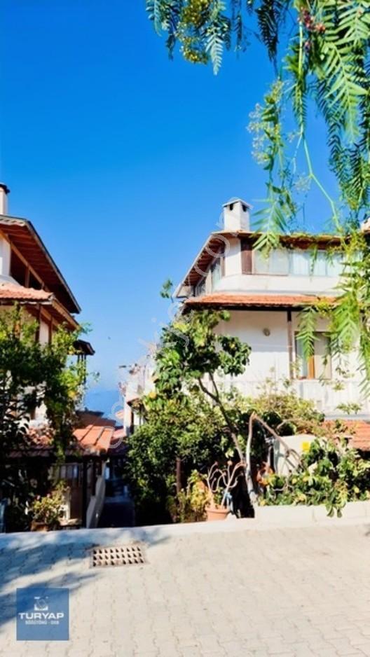 Turyap'tan Mordoğan'da Deniz Mnz. Satılık 4+1 Triplex Villa — fotoğraf 14