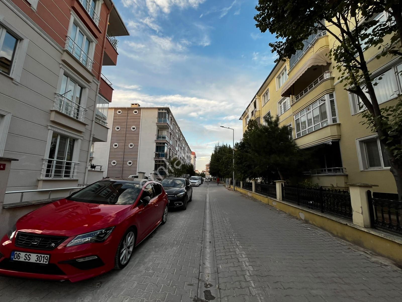 İstasyon Mahallesinde Millet Bahçesi Mevkii Satılık 2+1 Daire — fotoğraf 24