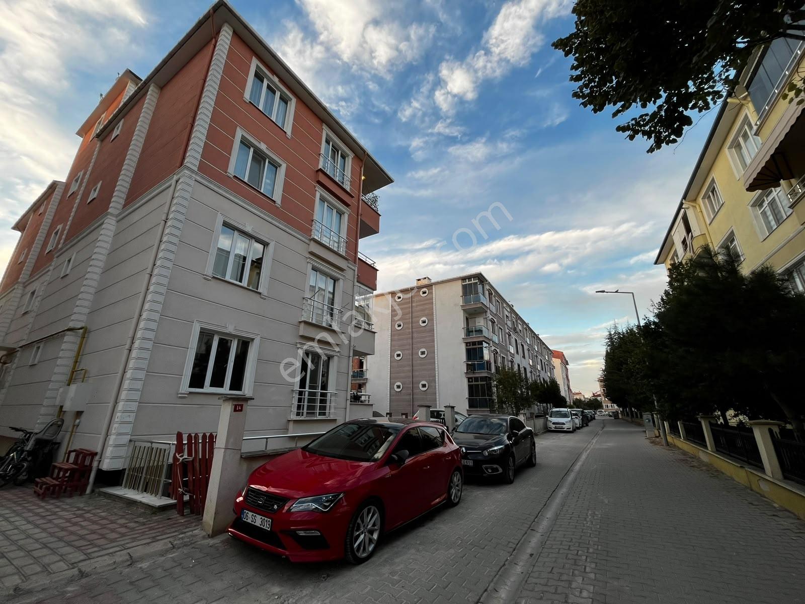İstasyon Mahallesinde Millet Bahçesi Mevkii Satılık 2+1 Daire — fotoğraf 29