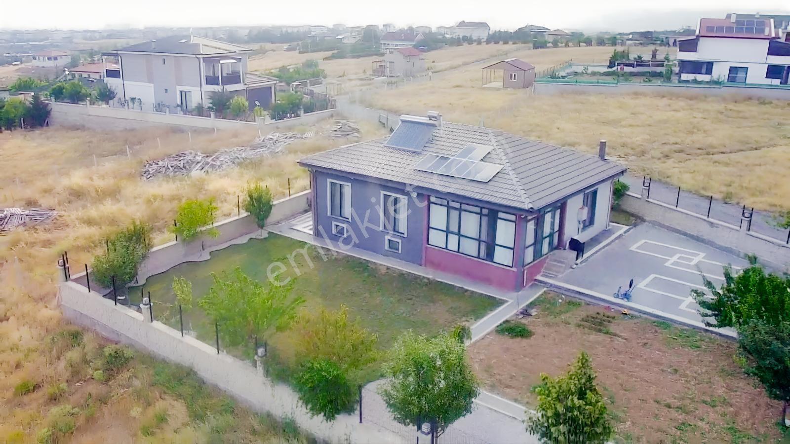 'kuzey'den Akyurt Yeşiltepe'de Fırsat Villa 3+1 Şehir Manzaralı' — fotoğraf 3