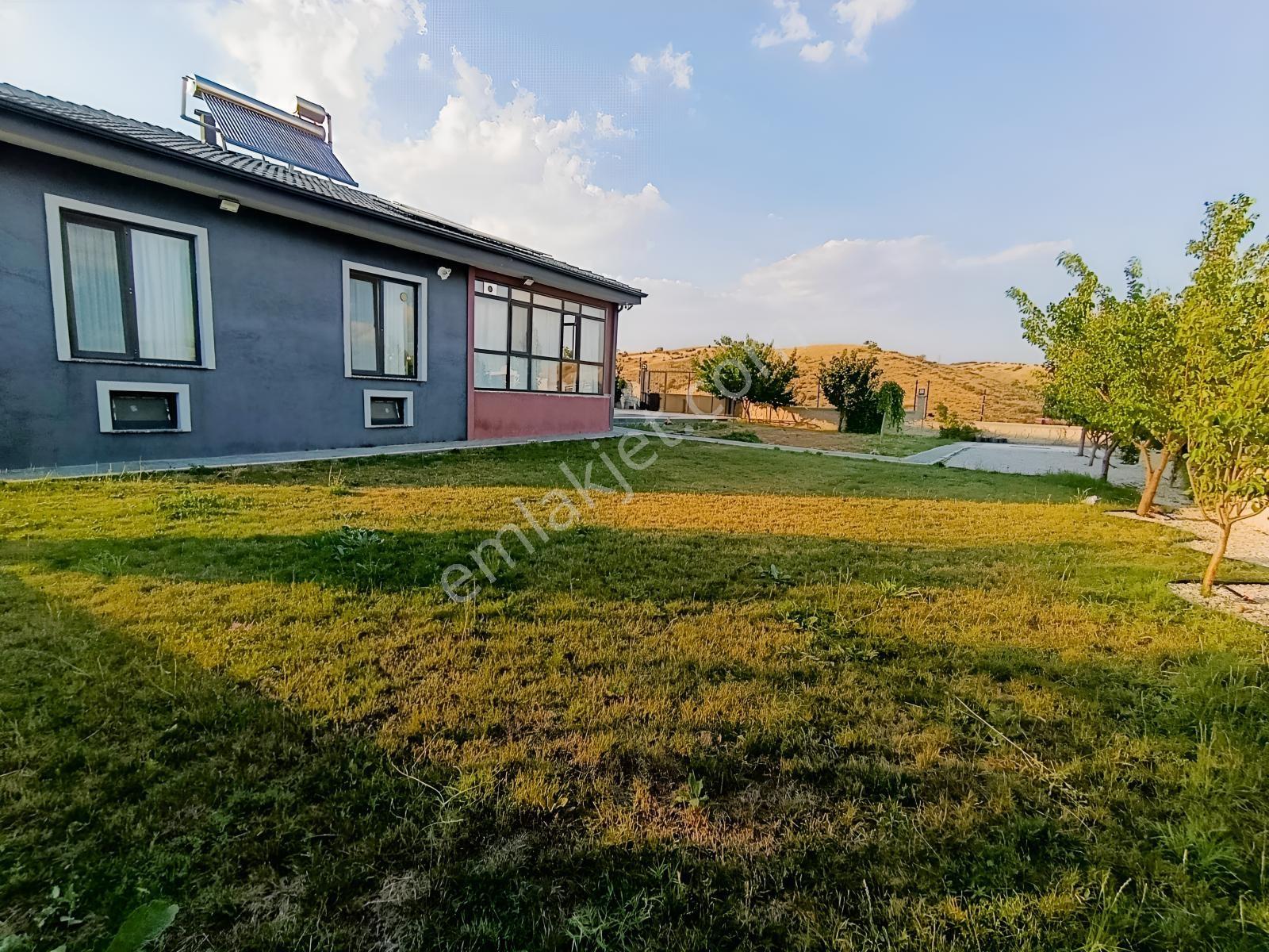 'kuzey'den Akyurt Yeşiltepe'de Fırsat Villa 3+1 Şehir Manzaralı' — fotoğraf 9