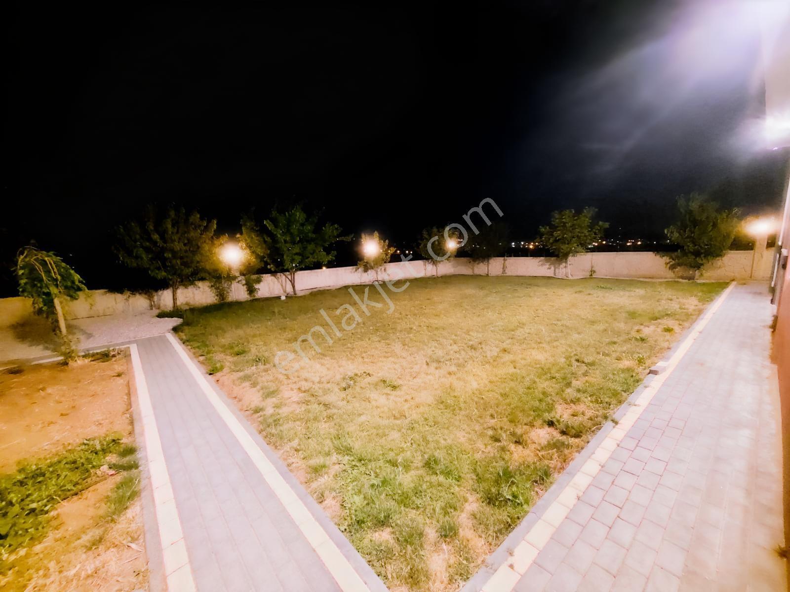 'kuzey'den Akyurt Yeşiltepe'de Fırsat Villa 3+1 Şehir Manzaralı' — fotoğraf 20