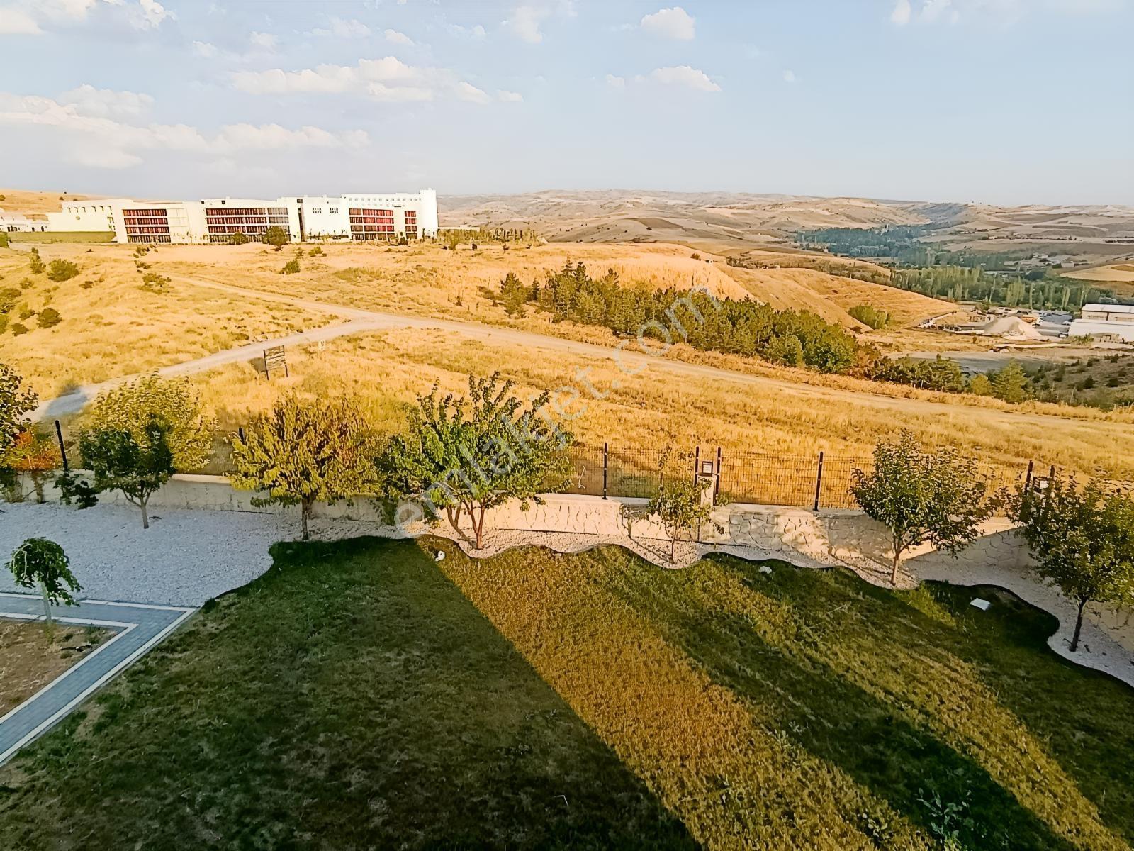 'kuzey'den Akyurt Yeşiltepe'de Fırsat Villa 3+1 Şehir Manzaralı' — fotoğraf 21
