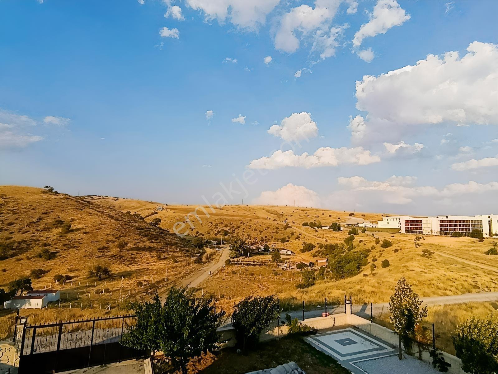 'kuzey'den Akyurt Yeşiltepe'de Fırsat Villa 3+1 Şehir Manzaralı' — fotoğraf 23