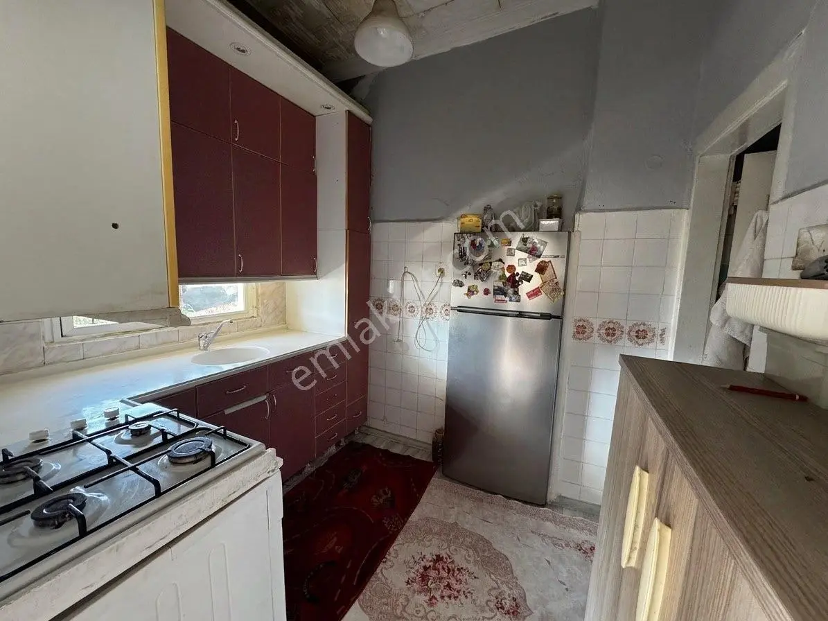 Menemen Kazımpaşa Mah 268m2 Arsa Payı Olan Müstakıl Satılık Daıre — fotoğraf 3