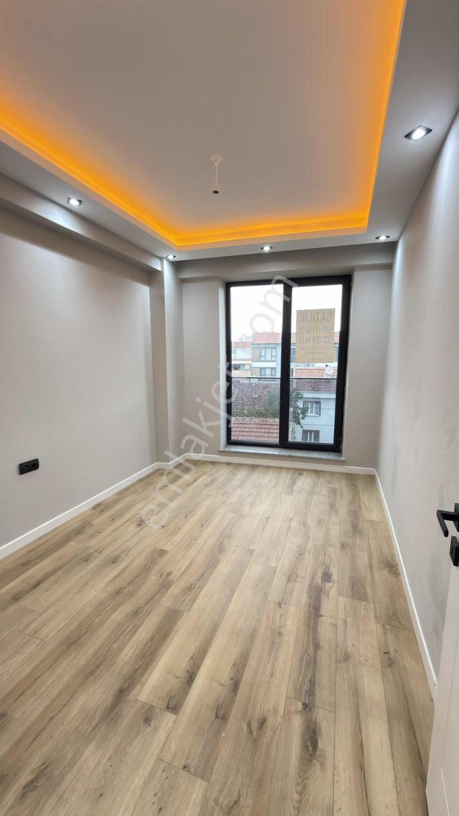 Merkezi Konumda, Çift Cepheli, Asansörlü 55m² Konforlu Daire — fotoğraf 15