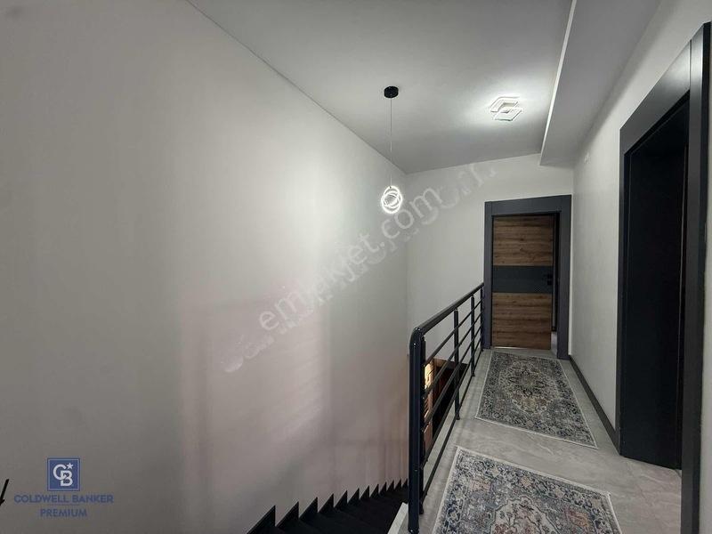 Fırsat Bağlıcada Full Yapılı Merkezde Müstakil İskanlı Villa — fotoğraf 19