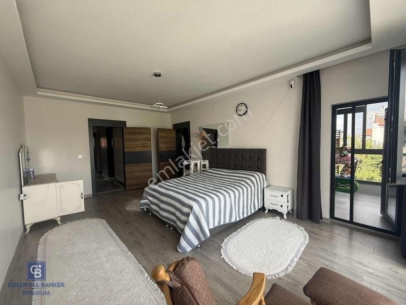 Fırsat Bağlıcada Full Yapılı Merkezde Müstakil İskanlı Villa — fotoğraf 32
