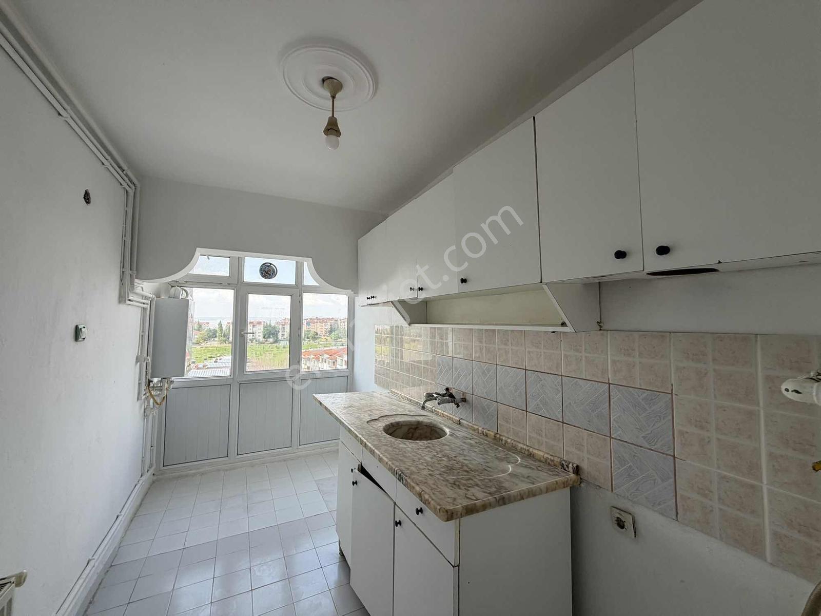 Rw Detay //çankaya Mah Göçmen Evleri Satılık 2+1 Daire — fotoğraf 6