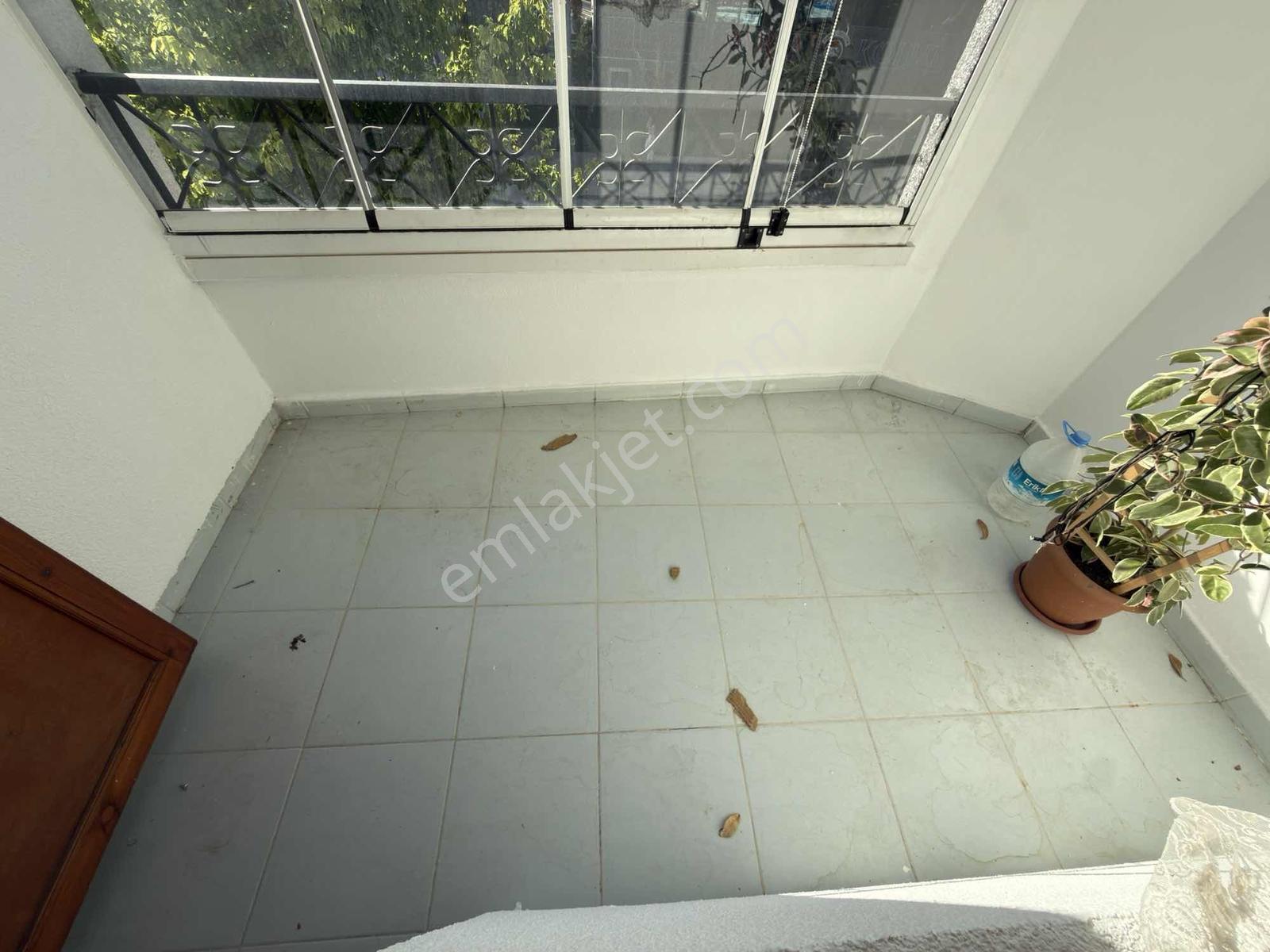 Kuzey'den 3+1 Pursaklar Merkez'de Ara Kat Asansörlü Güney Cephe — fotoğraf 18