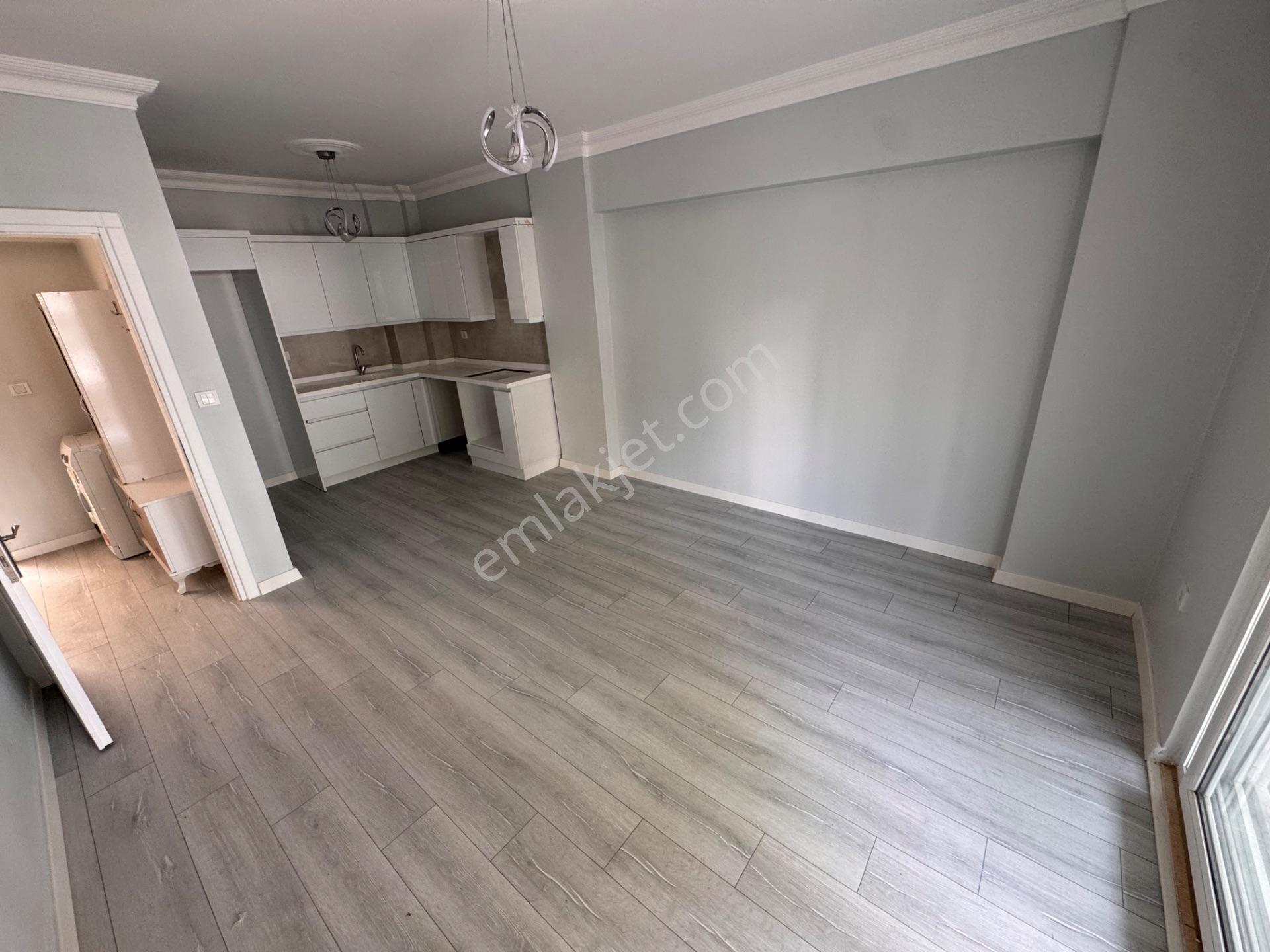 Didim Efelerde Satılık 1+1 Geniş Daire — fotoğraf 11