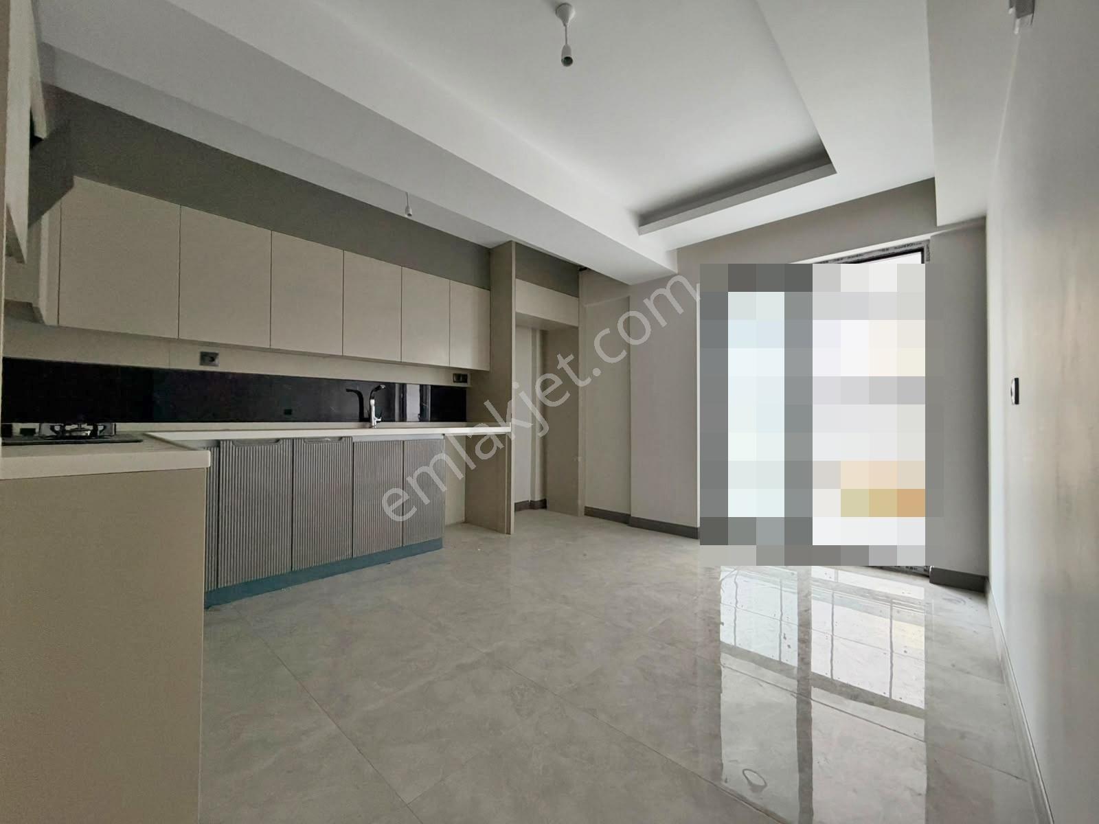 Yuvam'dan Merkezi Konumda Anahtar Teslim 1.sınıf İşcilikli 3+1 — fotoğraf 3