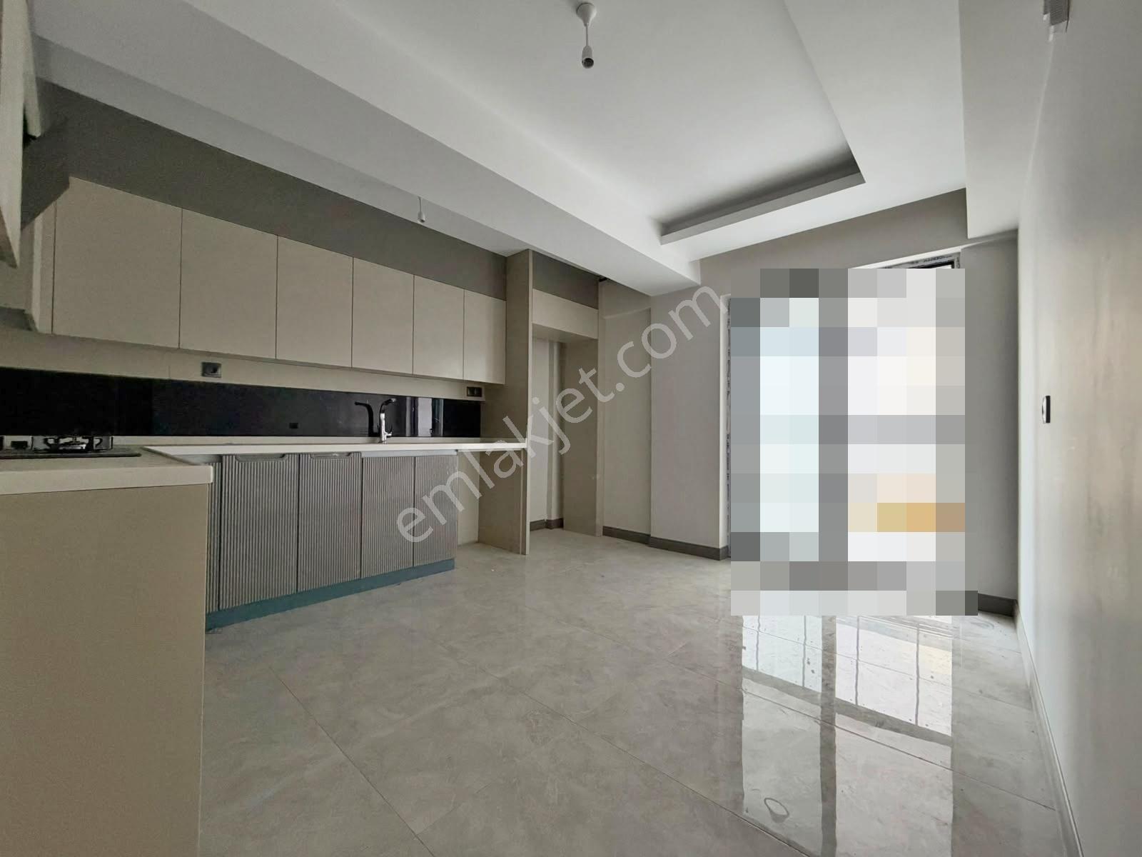 Yuvam'dan Merkezi Konumda Anahtar Teslim 1.sınıf İşcilikli 3+1 — fotoğraf 8
