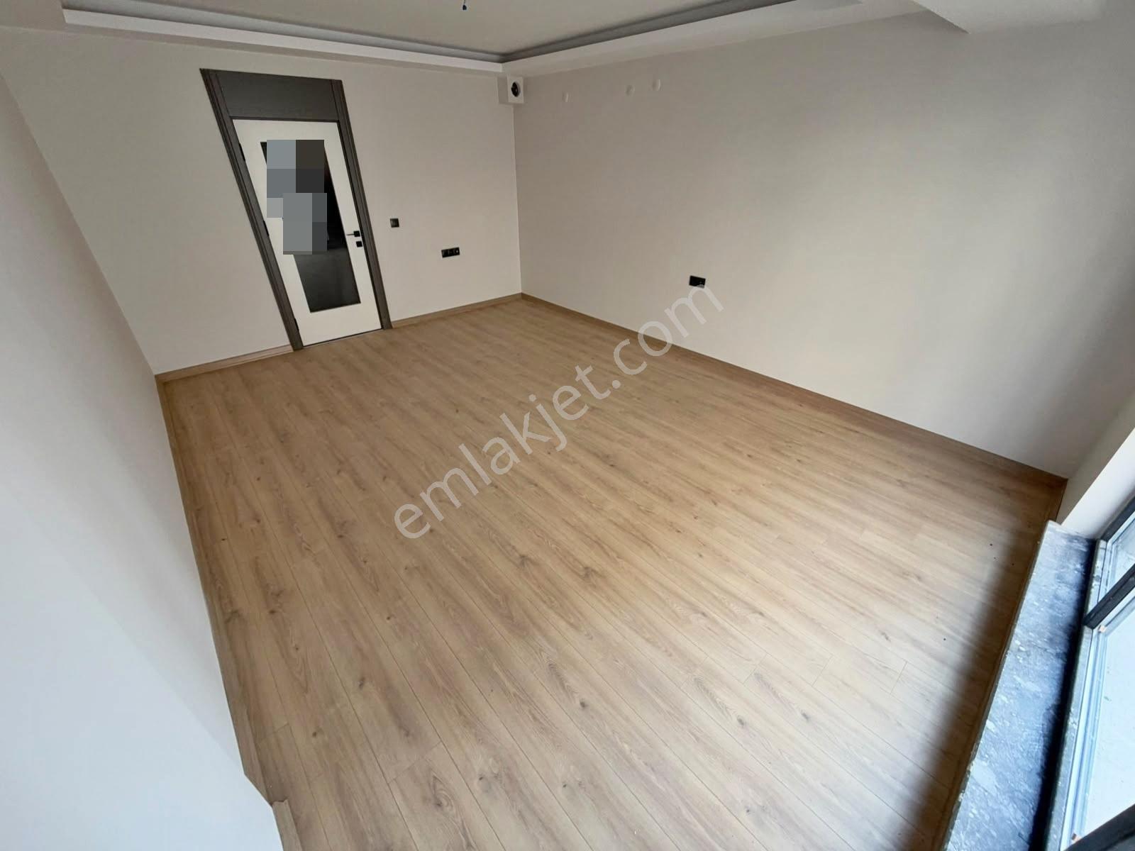Yuvam'dan Merkezi Konumda Anahtar Teslim 1.sınıf İşcilikli 3+1 — fotoğraf 26