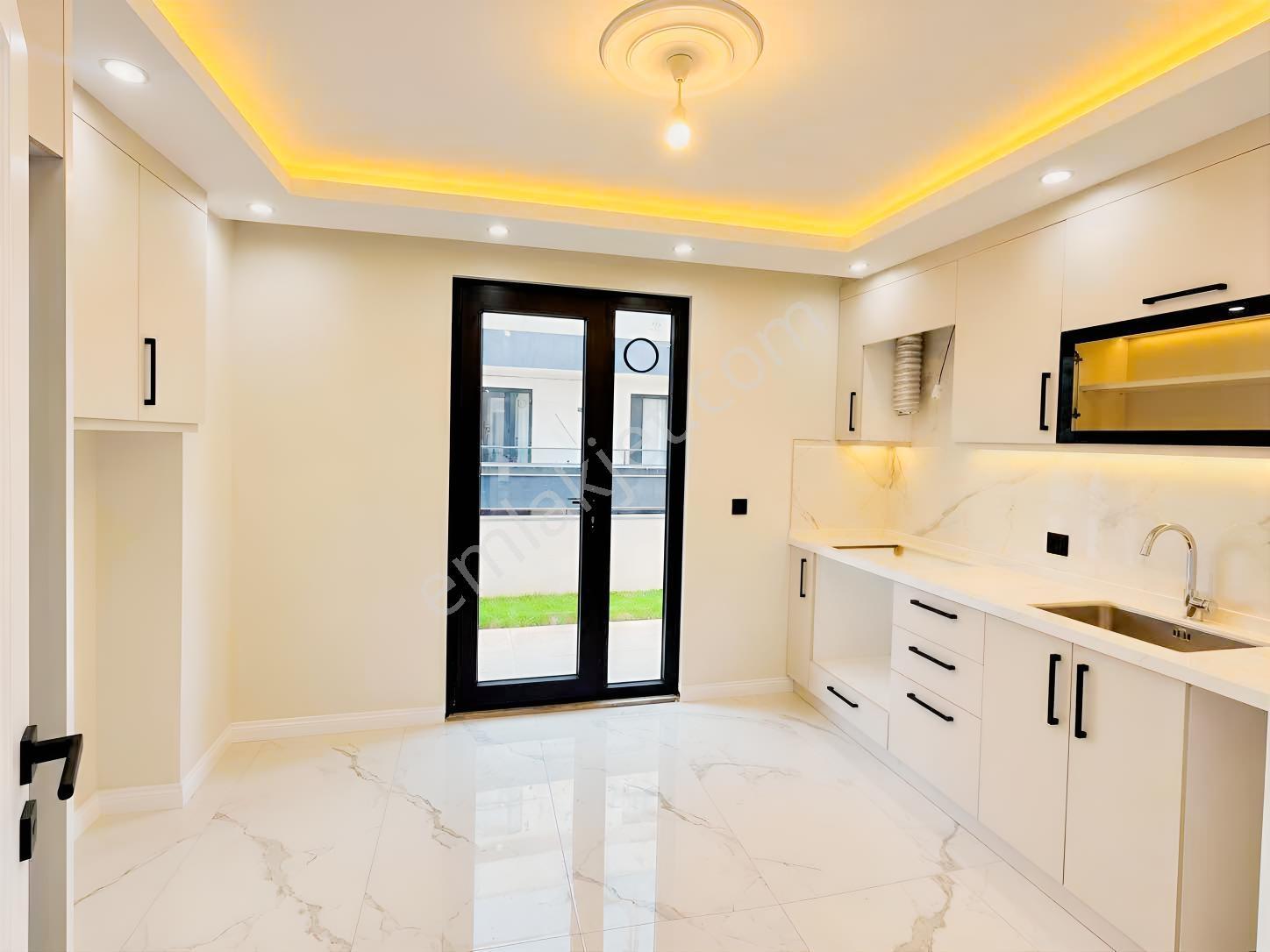 Turyaptan Cadde Üzerinde Butik Site İçerisinde Sıfır | 2+1 — fotoğraf 5