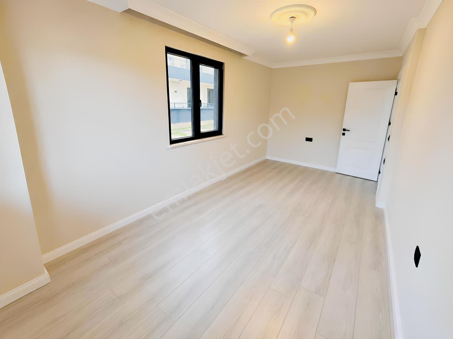 Turyaptan Cadde Üzerinde Butik Site İçerisinde Sıfır | 2+1 — fotoğraf 8