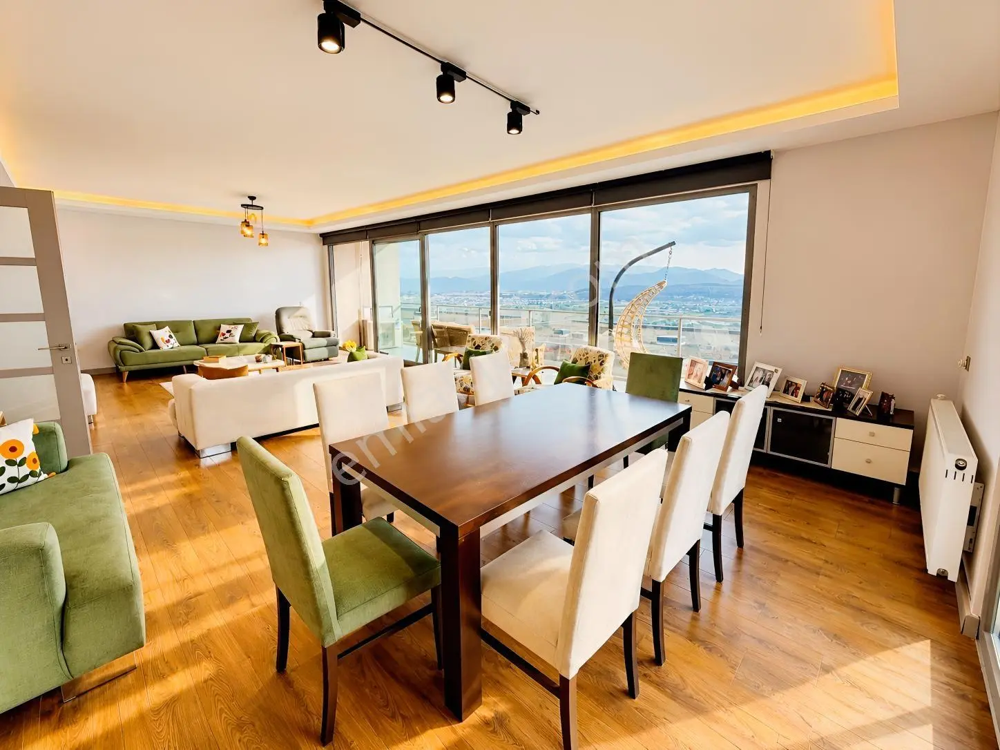 Gölbaşı Konakları Panaromik Göl Manzaralı 3+1 Satılık Daire — fotoğraf 8