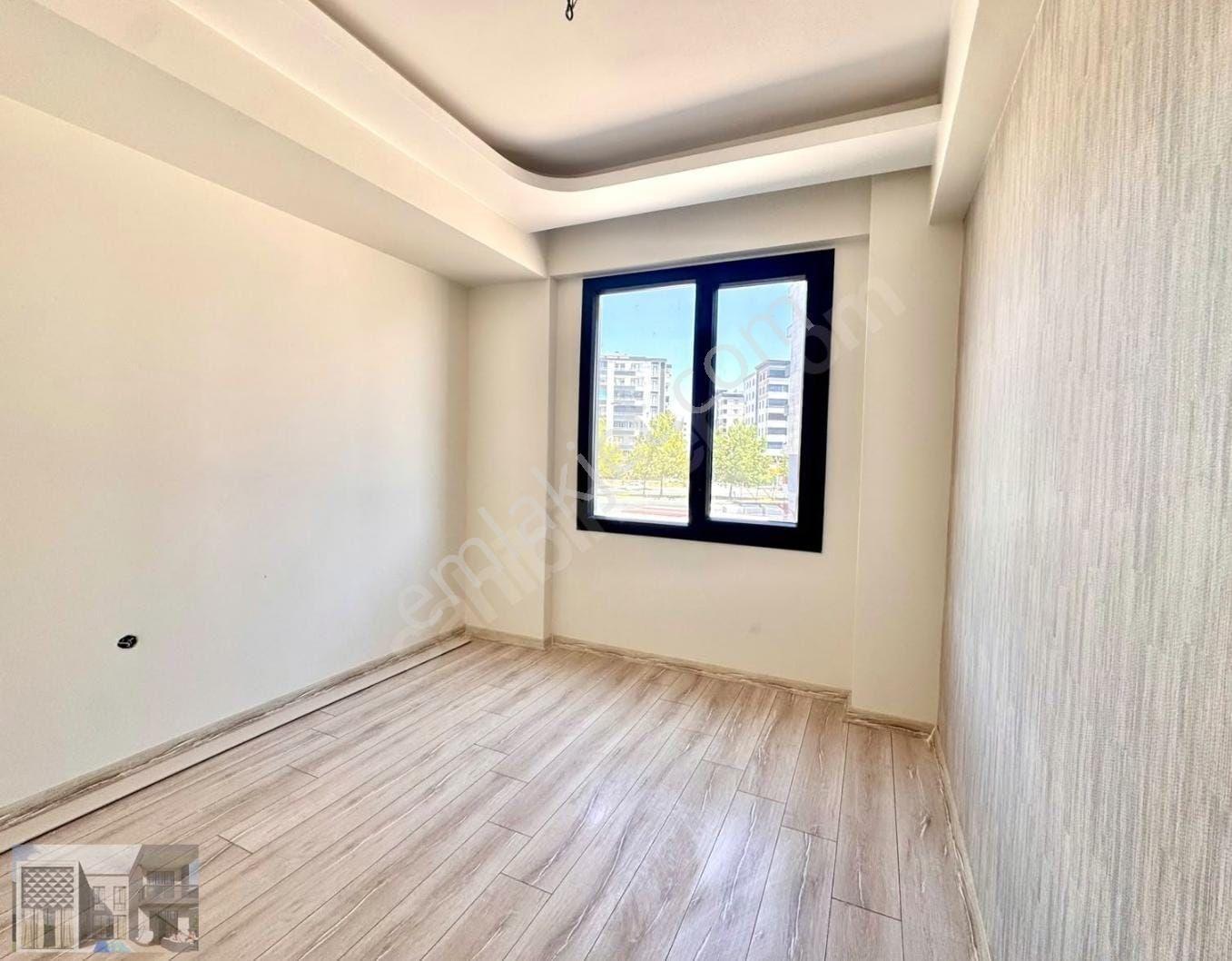 Havaalanı Kavşağı Selenium Yapı 2+1 Lüks Daire — fotoğraf 10