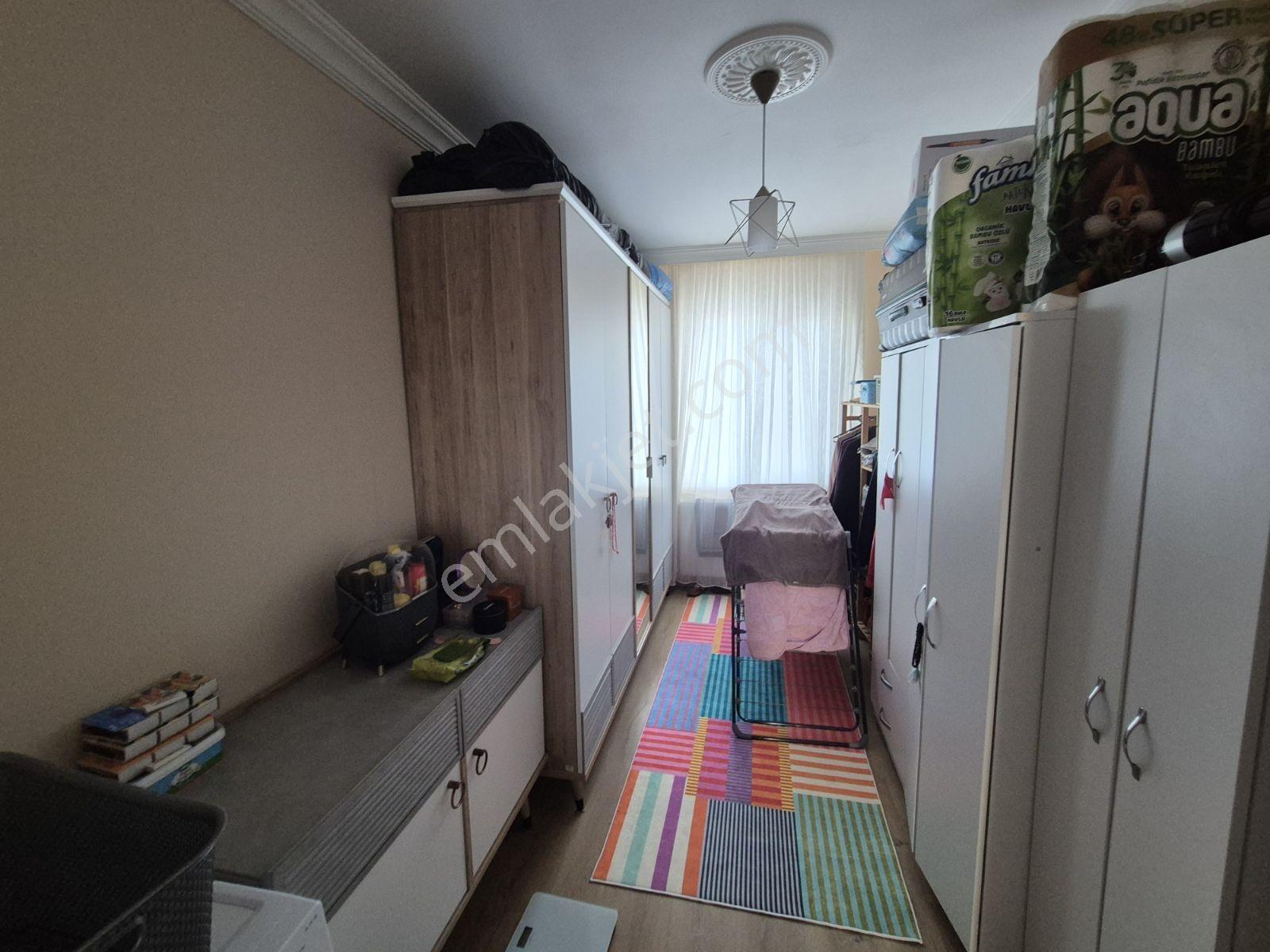 Çayırova Cumhuriyet Mahallesinde Ara Kat 2+1 Satılık Daire — fotoğraf 6