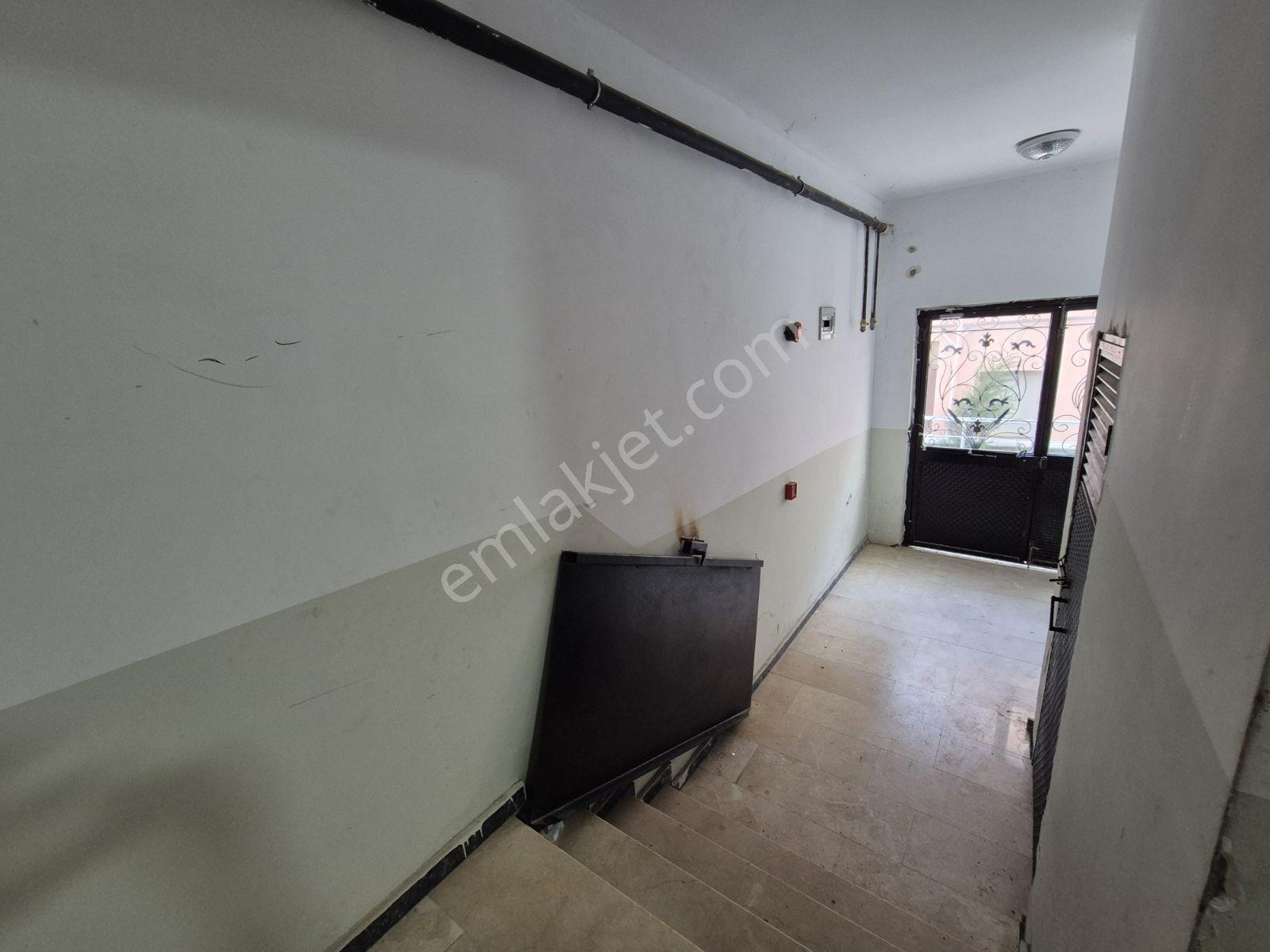 Çayırova Cumhuriyet Mahallesinde Ara Kat 2+1 Satılık Daire — fotoğraf 21