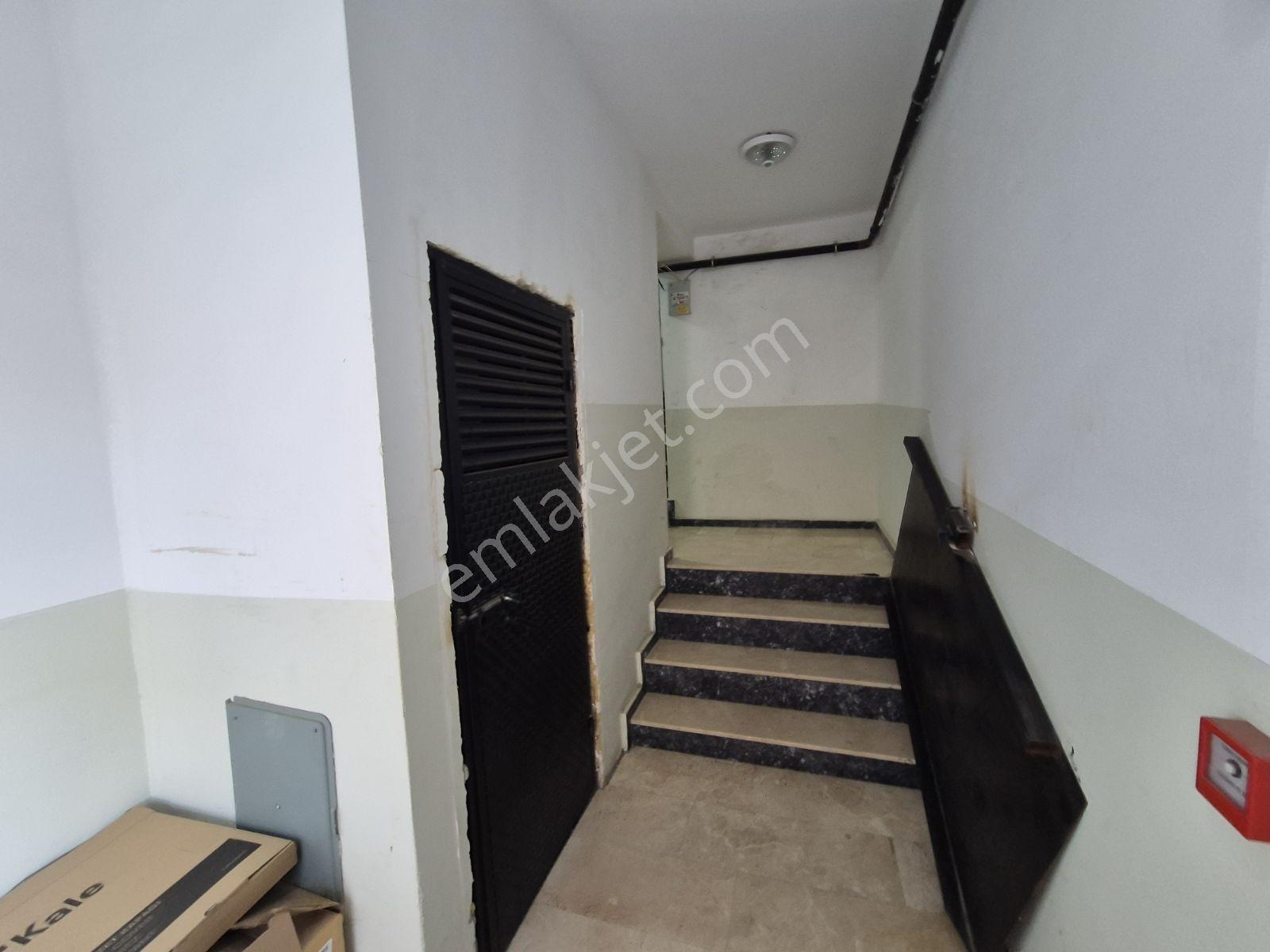 Çayırova Cumhuriyet Mahallesinde Ara Kat 2+1 Satılık Daire — fotoğraf 22