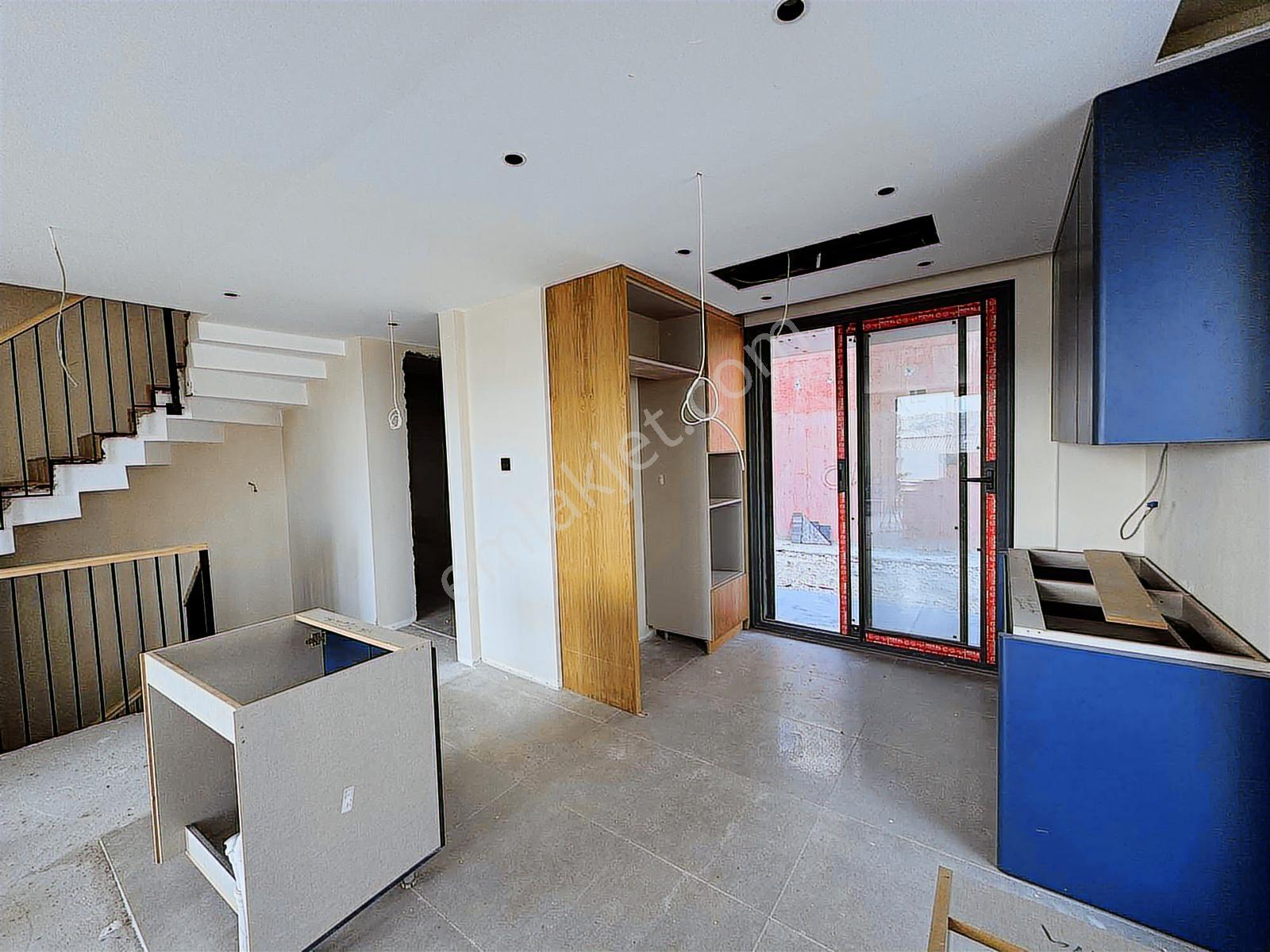 Çeşme Nif Court Villalarında 4+2 Müstakil Havuzlu Villa — fotoğraf 10