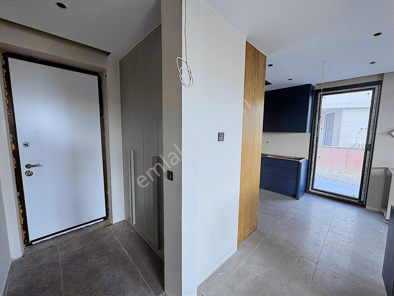 Çeşme Nif Court Villalarında 4+2 Müstakil Havuzlu Villa — fotoğraf 18