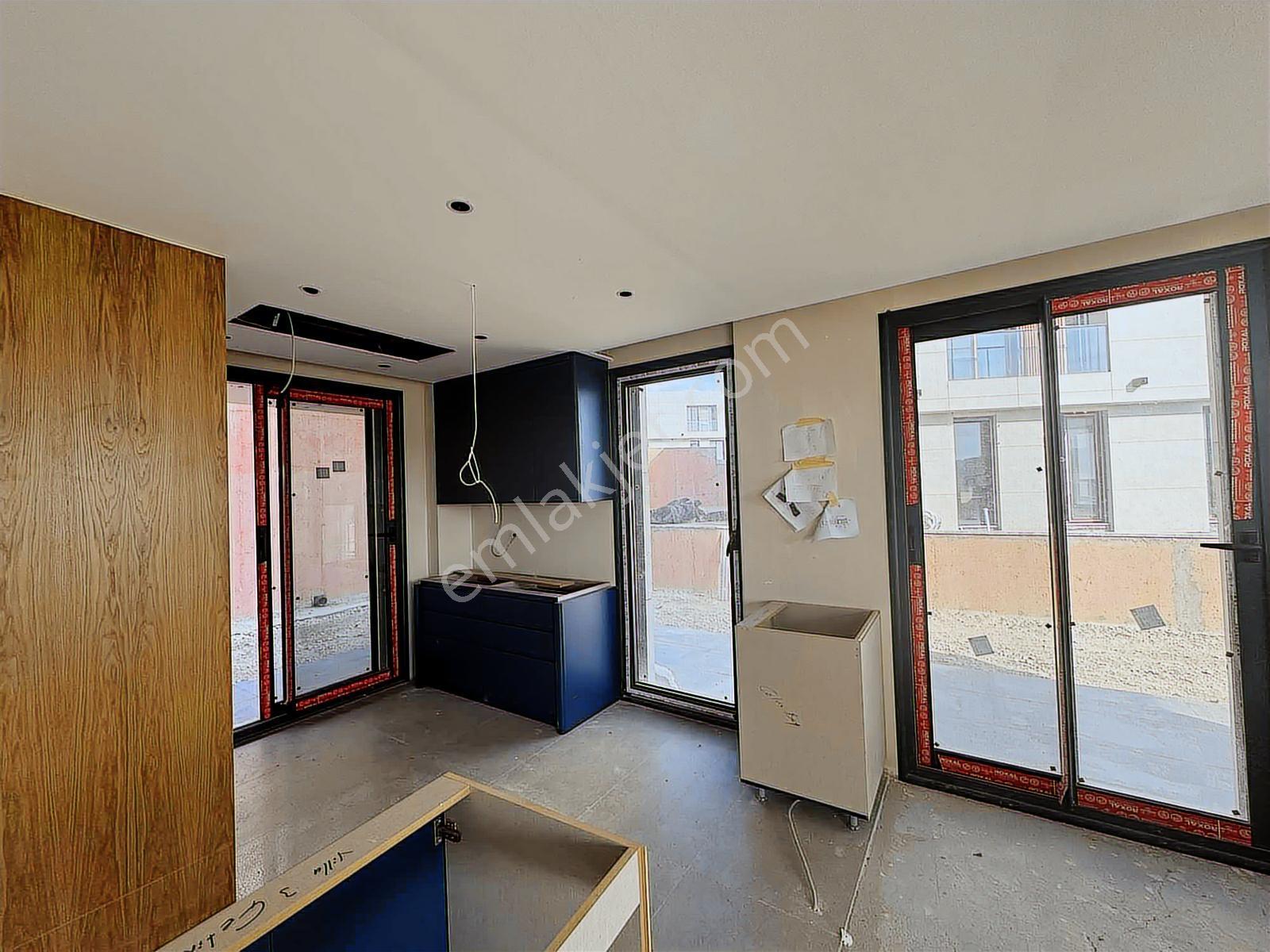 Çeşme Nif Court Villalarında 4+2 Müstakil Havuzlu Villa — fotoğraf 26