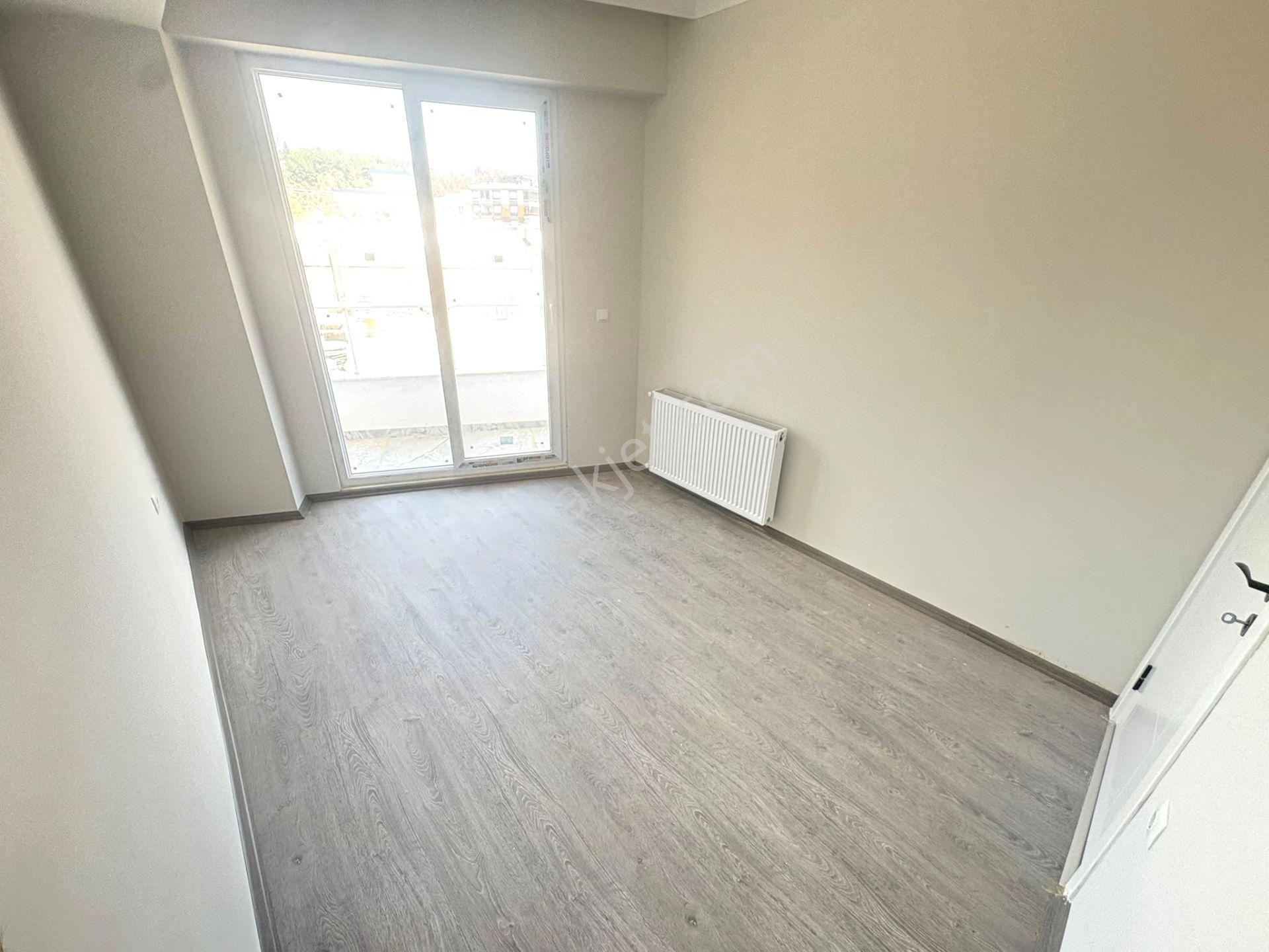 𝄞melodi'den Edremit'te Bütçe Dostu Fiyata Ara Kat Yepyeni İnşaatta Sıfır 2+1 Daire — fotoğraf 21