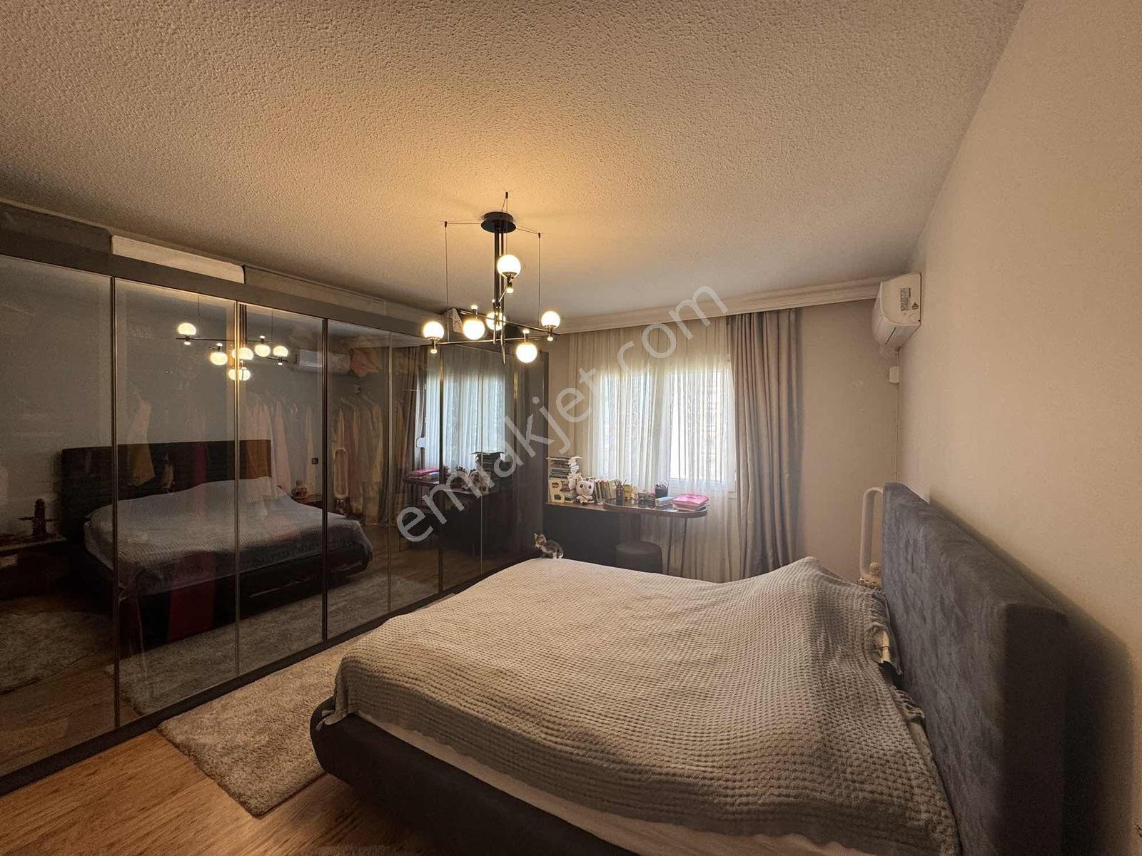 Karşıyaka Mavişehir Flamingo Sitesinde Geniş Tip Satılık 3+1 — fotoğraf 22