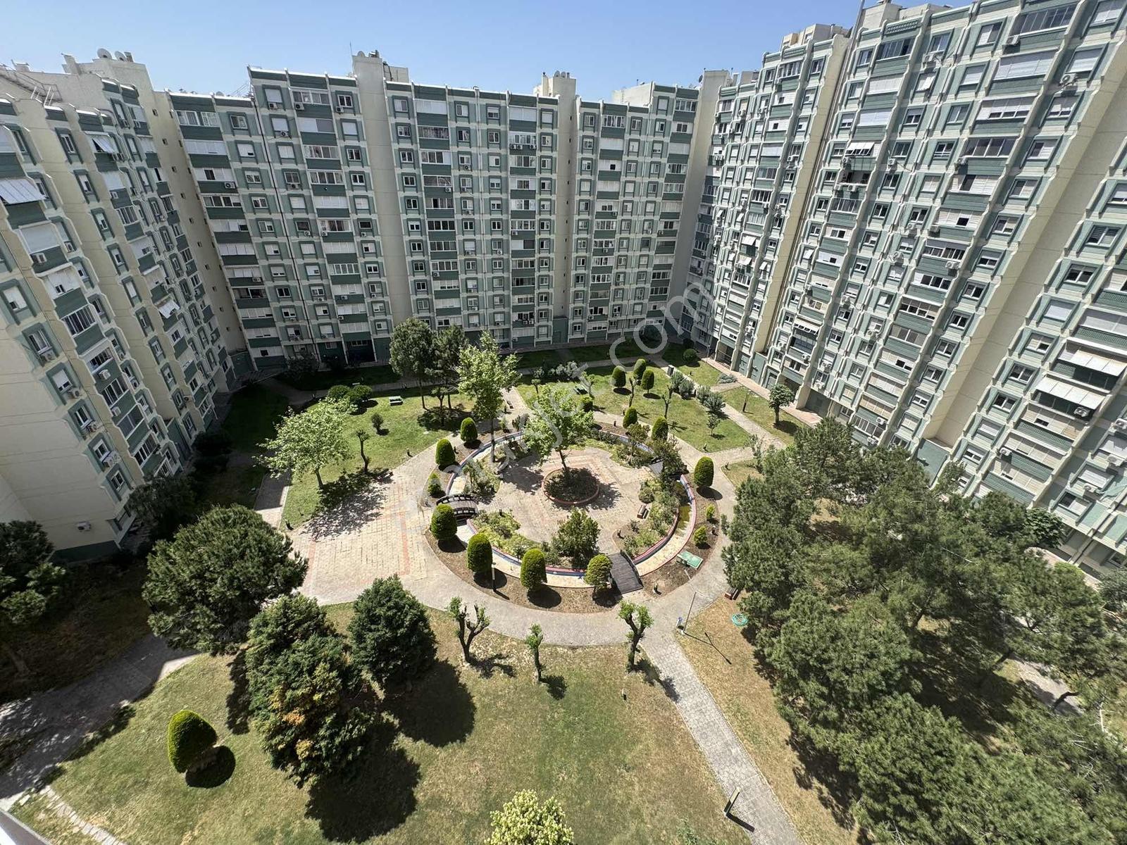 Karşıyaka Mavişehir Flamingo Sitesinde Geniş Tip Satılık 3+1 — fotoğraf 32