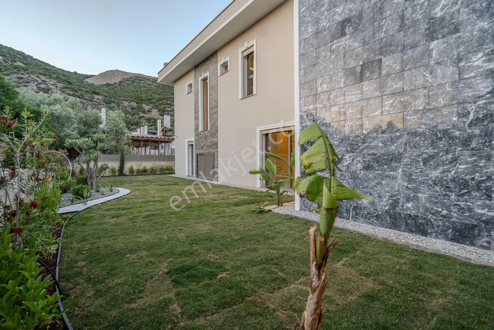 Yavansu Mahallesi'nde Denize Yakın Müstakil Özel Havuzlu Satılık Villa — fotoğraf 26