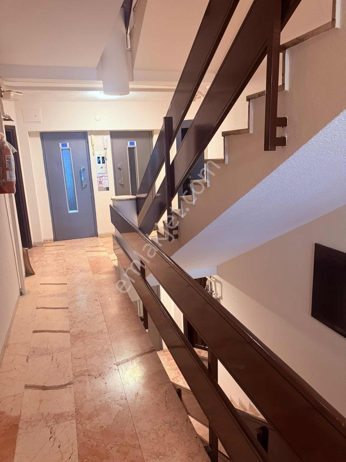 Çankaya Ayrancı Kuzgunda 3+1+kiler Depo Asansör Otoparklı Daire — fotoğraf 12